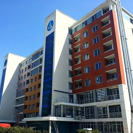 Sigurd Hall Apartment *